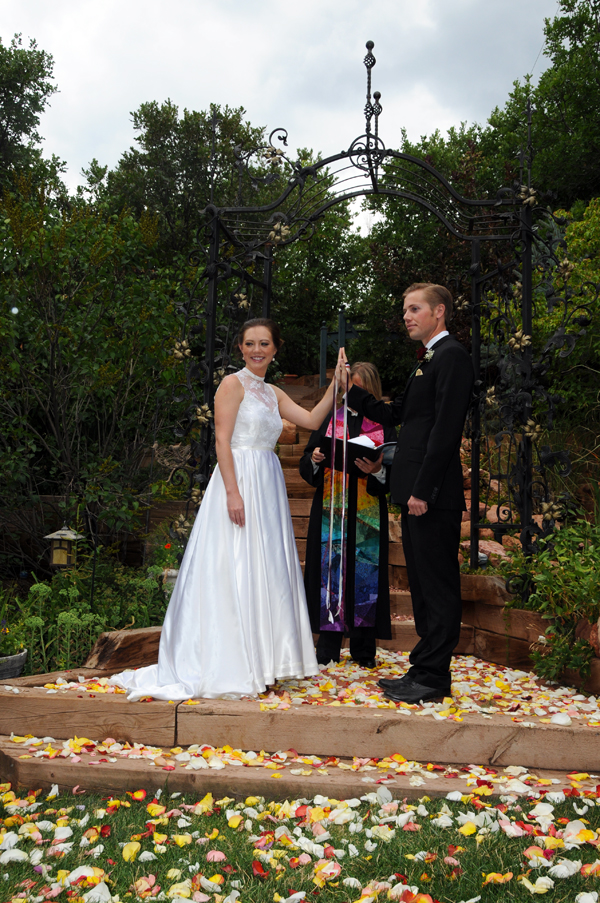 A Pikes Peak Wedding at Blue Skies Inn, Manitou Springs, Colorado