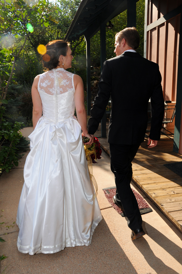 A Pikes Peak Wedding at Blue Skies Inn, Manitou Springs, Colorado