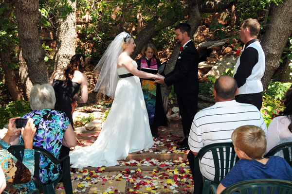A Pikes Peak Wedding at Blue Skies Inn, Manitou Springs, Colorado