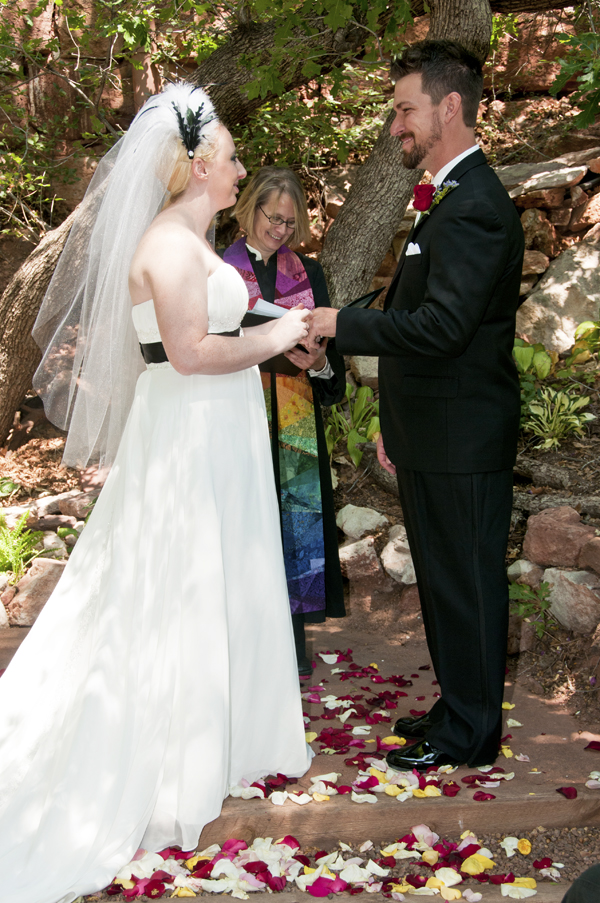 A Pikes Peak Wedding at Blue Skies Inn, Manitou Springs, Colorado