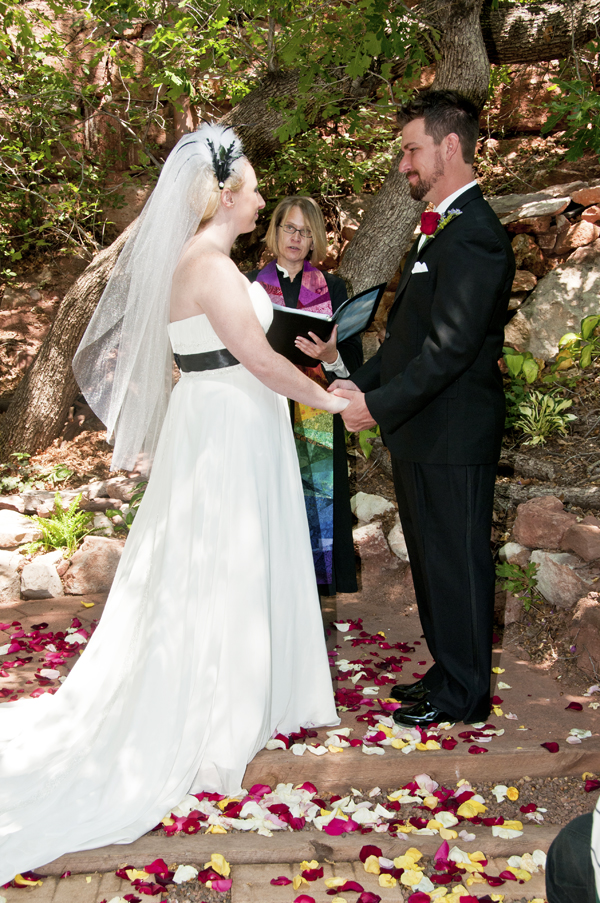 A Pikes Peak Wedding at Blue Skies Inn, Manitou Springs, Colorado