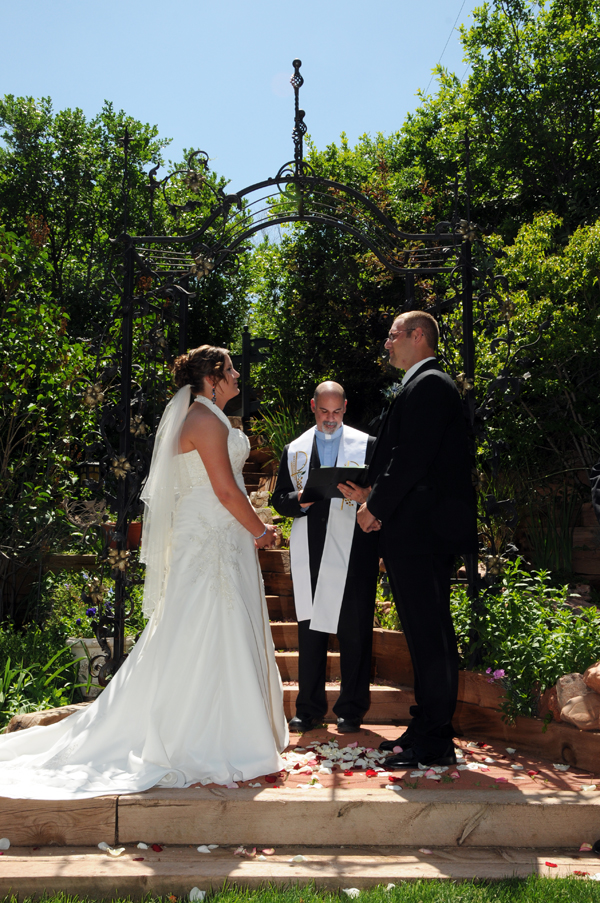 A Pikes Peak Wedding at Blue Skies Inn, Manitou Springs, CO