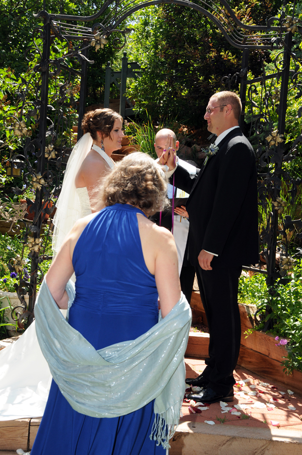 A Pikes Peak Wedding at Blue Skies Inn, Manitou Springs, CO