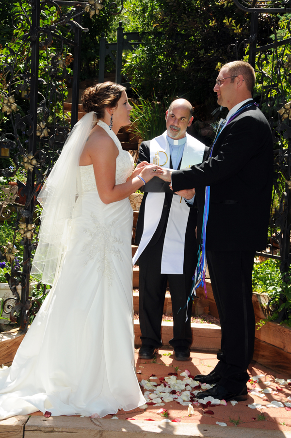 A Pikes Peak Wedding at Blue Skies Inn, Manitou Springs, CO