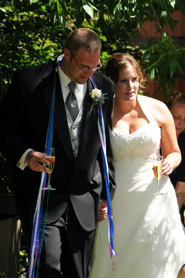 A Pikes Peak Wedding at Blue Skies Inn, Manitou Springs, CO