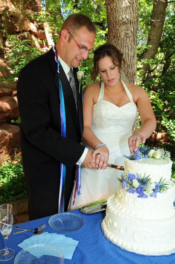 A Pikes Peak Wedding at Blue Skies Inn, Manitou Springs, CO
