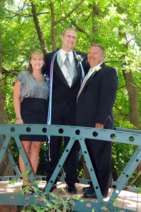A Pikes Peak Wedding at Blue Skies Inn, Manitou Springs, CO