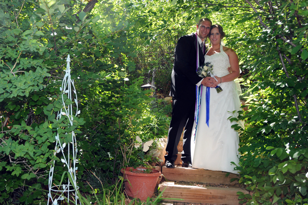 A Pikes Peak Wedding at Blue Skies Inn, Manitou Springs, CO