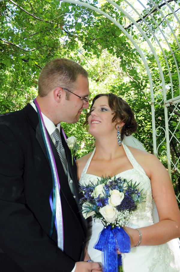 A Pikes Peak Wedding at Blue Skies Inn, Manitou Springs, CO