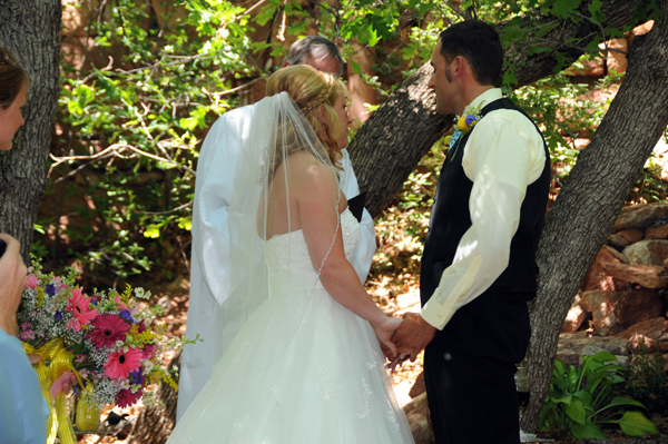 A Pikes Peak Wedding at Blue Skies Inn, Manitou Springs, Colorado