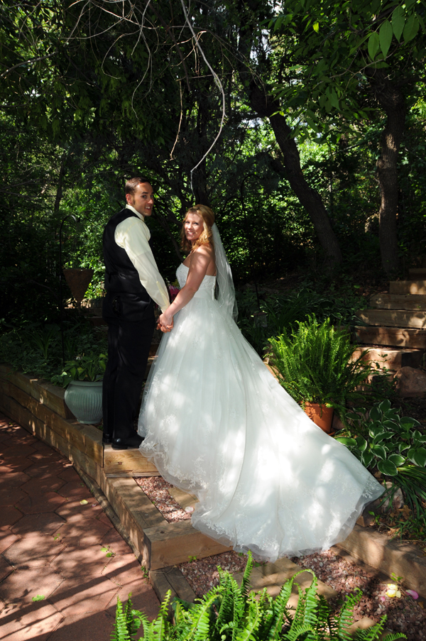 A Pikes Peak Wedding at Blue Skies Inn, Manitou Springs, Colorado