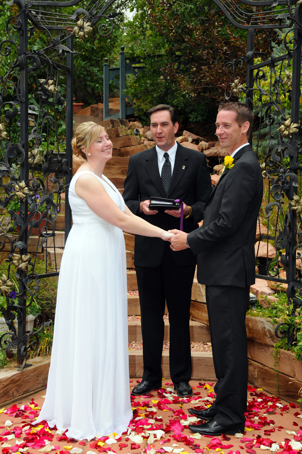 A Pikes Peak Wedding at Blue Skies Inn, Manitou Springs, Colorado