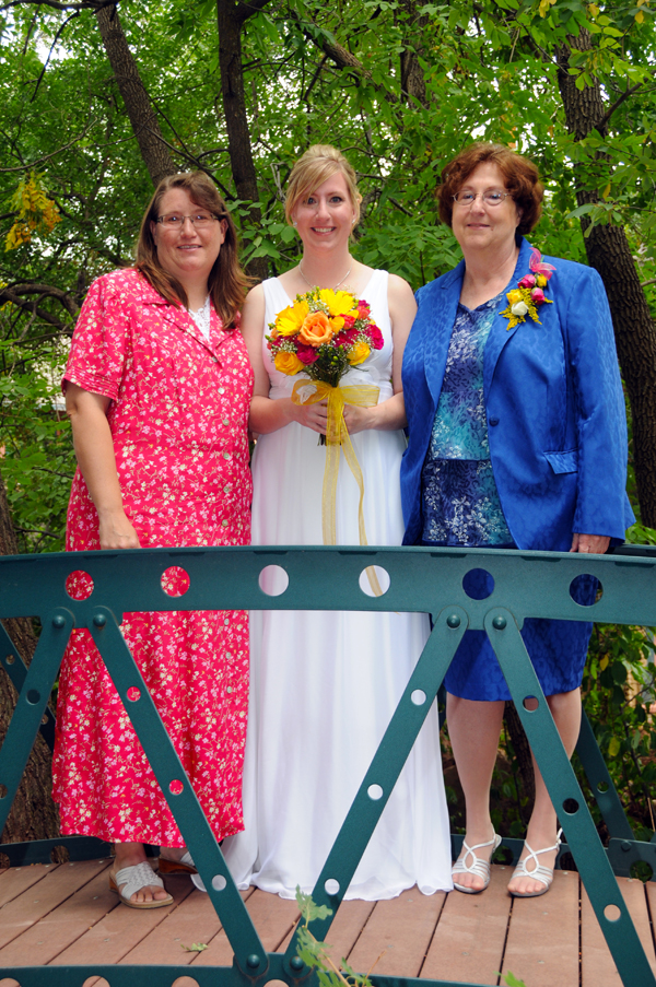 A Pikes Peak Wedding at Blue Skies Inn, Manitou Springs, Colorado