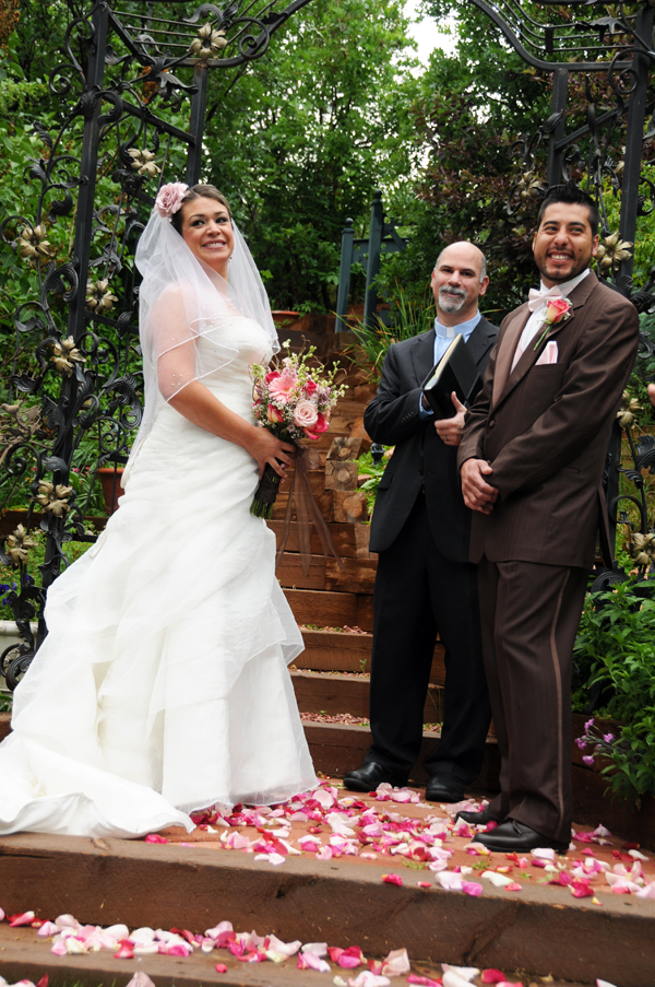 A Pikes Peak Wedding at Blue Skies Inn, Manitou Springs, Colorado