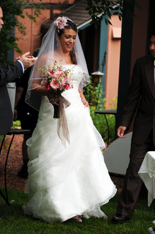 A Pikes Peak Wedding at Blue Skies Inn, Manitou Springs, Colorado