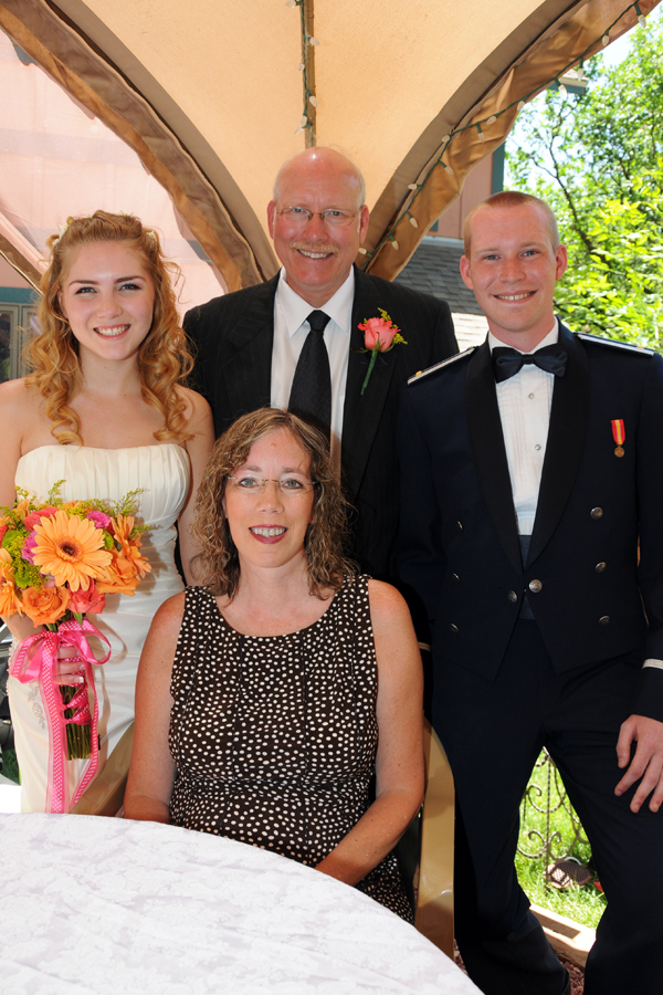 A Pikes Peak Wedding at Blue Skies Inn, Manitou Springs, CO