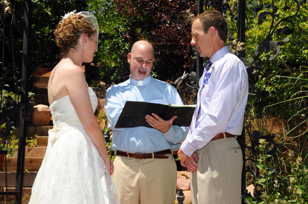 A Pikes Peak Wedding at Blue Skies Inn, Manitou Springs, Colorado