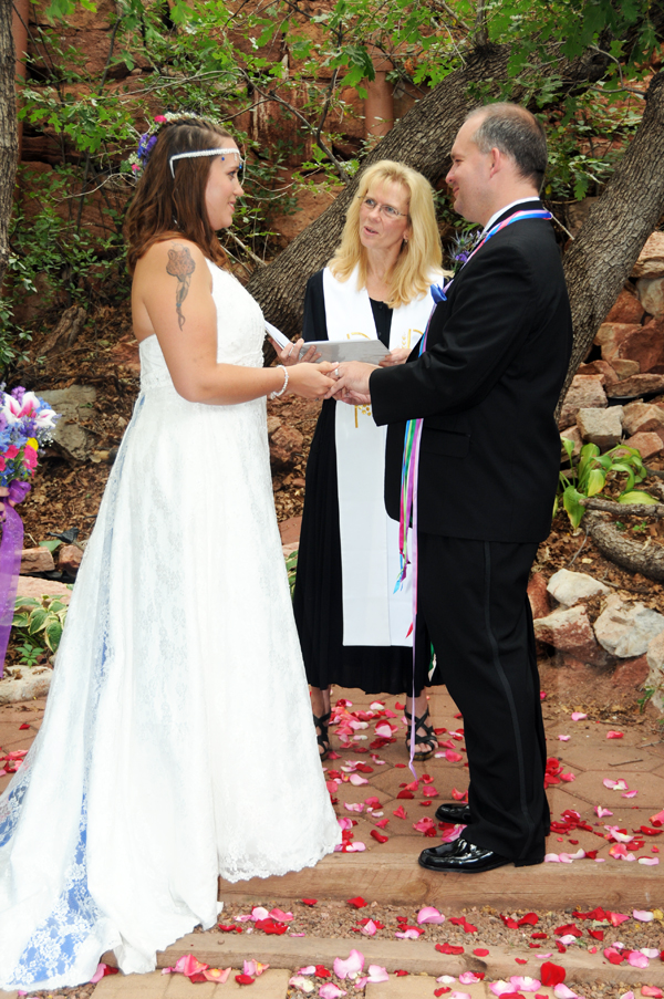 A Pikes Peak Wedding at Blue Skies Inn, Manitou Springs, Colorado