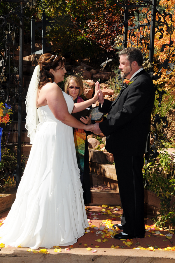 A Pikes Peak Wedding at Blue Skies Inn, Manitou Springs, Colorado