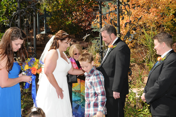 A Pikes Peak Wedding at Blue Skies Inn, Manitou Springs, Colorado