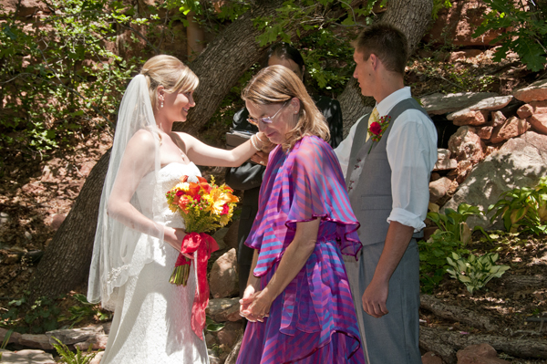 A Pikes Peak Wedding at Blue Skies Inn, Manitou Springs, Colorado