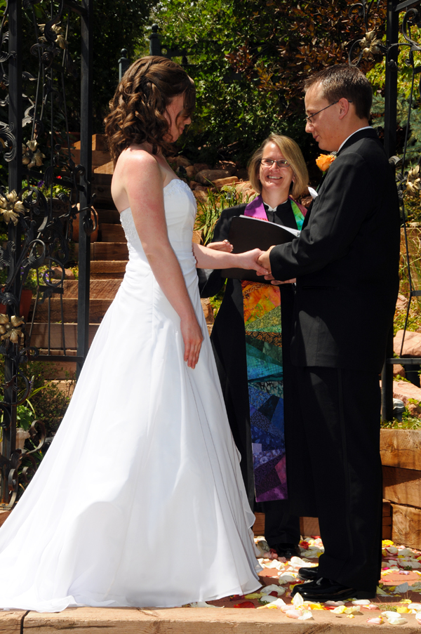 A Pikes Peak Wedding at Blue Skies Inn, Manitou Springs, Colorado