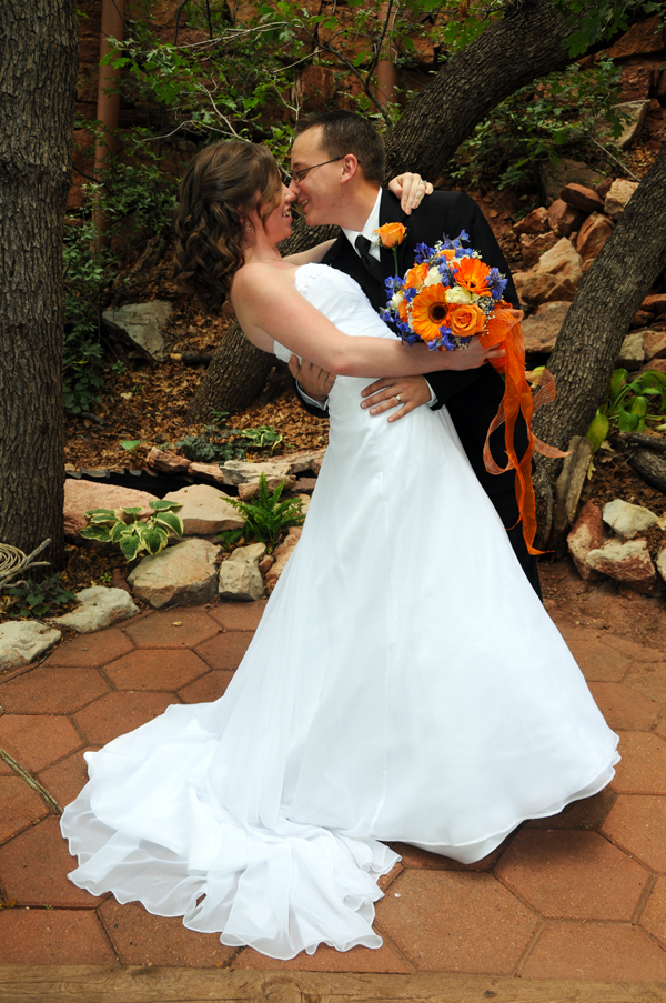A Pikes Peak Wedding at Blue Skies Inn, Manitou Springs, Colorado