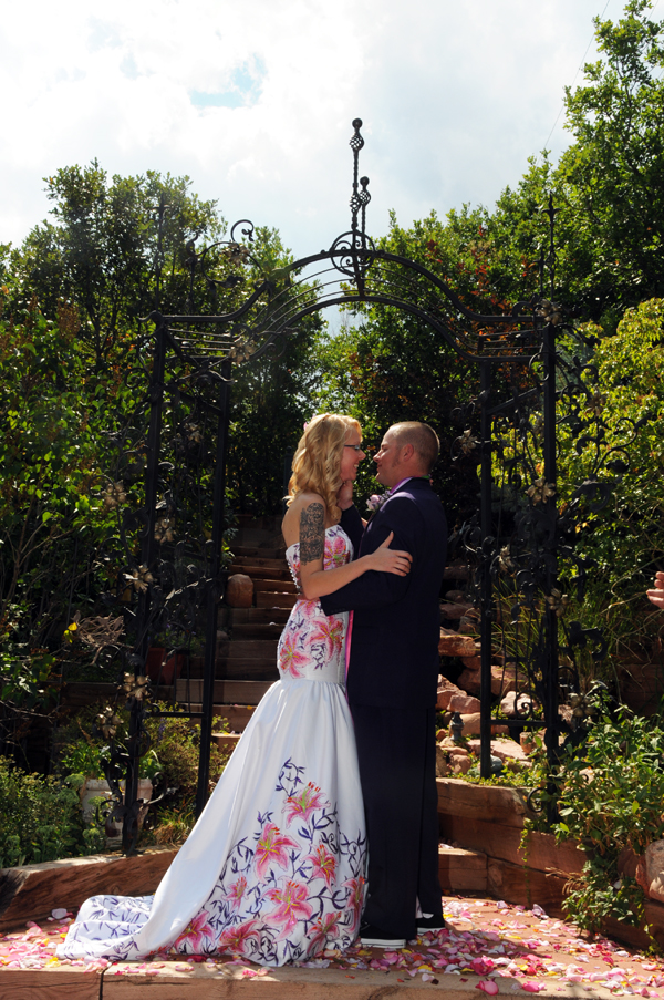 A Pikes Peak Wedding at Blue Skies Inn, Manitou Springs, Colorado