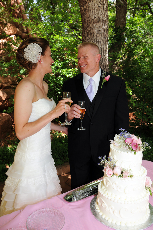 A Pikes Peak Wedding at Blue Skies Inn, Manitou Springs, CO