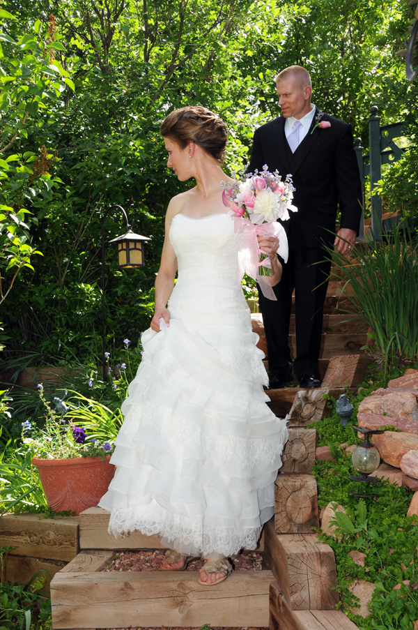 A Pikes Peak Wedding at Blue Skies Inn, Manitou Springs, CO