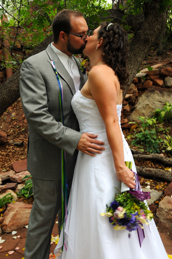 A Pikes Peak Wedding at Blue Skies Inn, Manitou Sprngs, Colorado