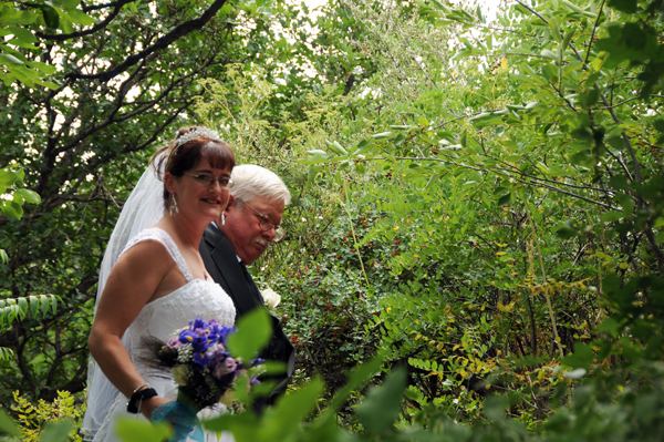 A Pikes Peak Wedding at Blue Skies Inn, Manitou Springs, Colorado