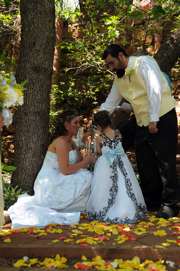A Pikes Peak Wedding at Blue Skies Inn, Manitou Springs, Colorado