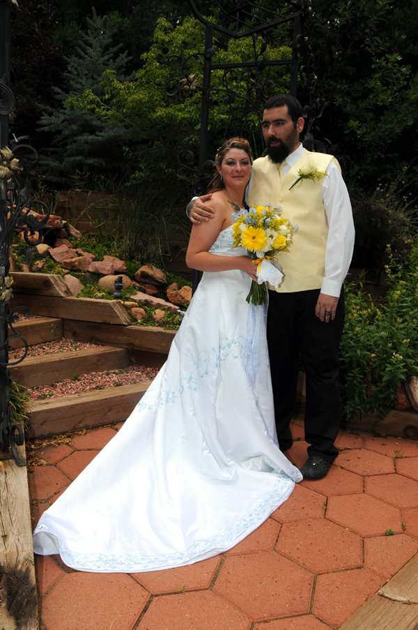 A Pikes Peak Wedding at Blue Skies Inn, Manitou Springs, Colorado