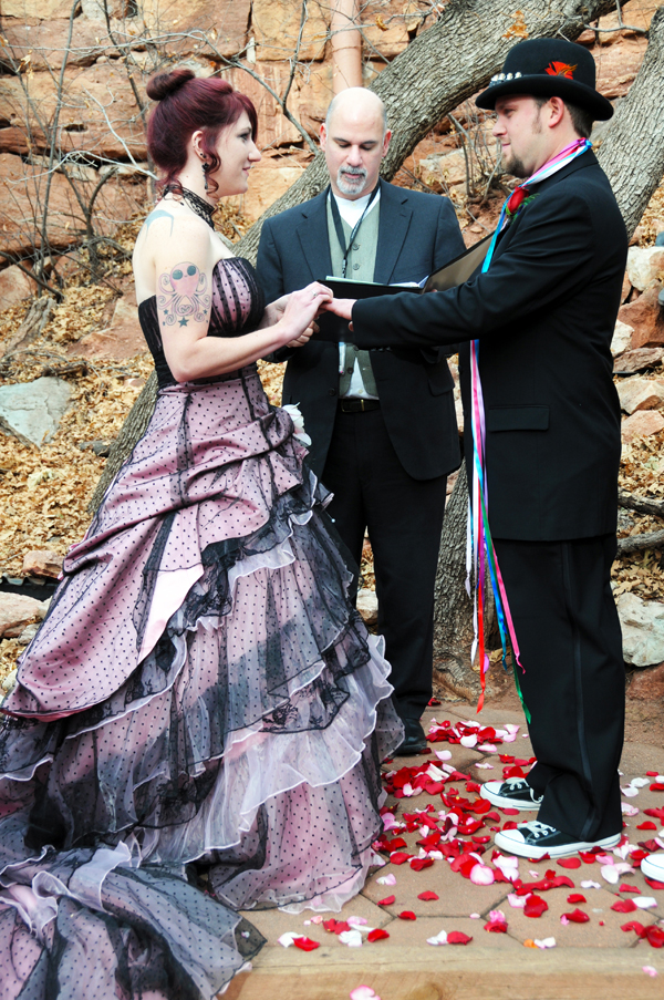 A Pikes Peak Wedding at Blue Skies Inn, Manitou Springs, Colorado