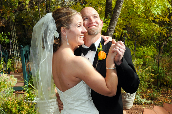 A Pikes Peak Wedding at Blue Skies Inn, Manitou Springs, Colorado