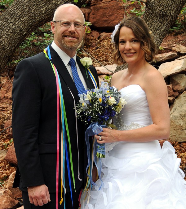 Spring Wedding at Pikes Peak Weddings, Manitou Springs, Colorado