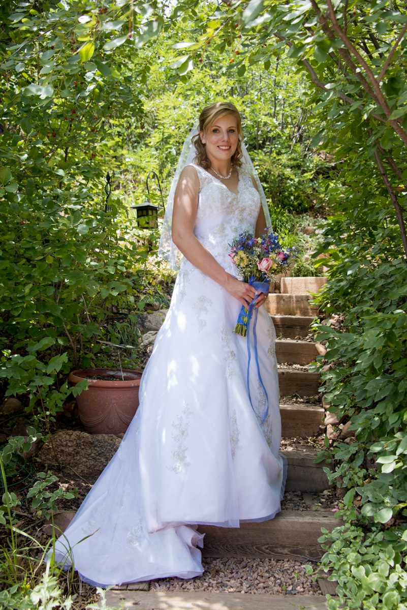 Spring Wedding an Outdoor Pikes Peak Wedding, Manitou Springs, Colorado