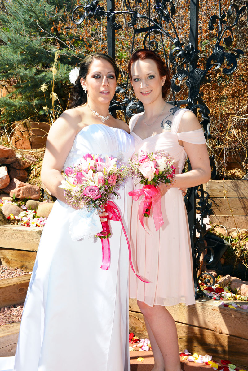 Winter Wedding an Outdoor Pikes Peak Wedding, Manitou Springs, Colorado