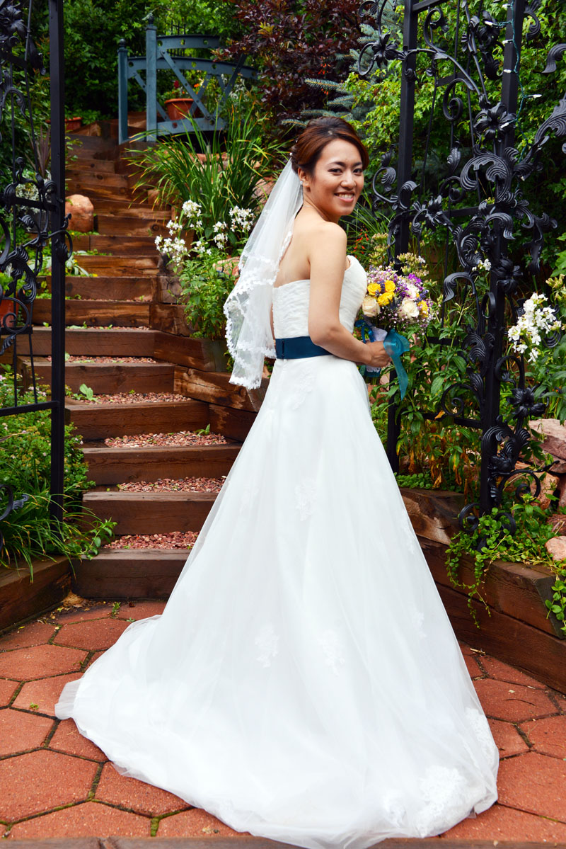 Summer Wedding an Outdoor Pikes Peak Wedding, Manitou Springs, Colorado
