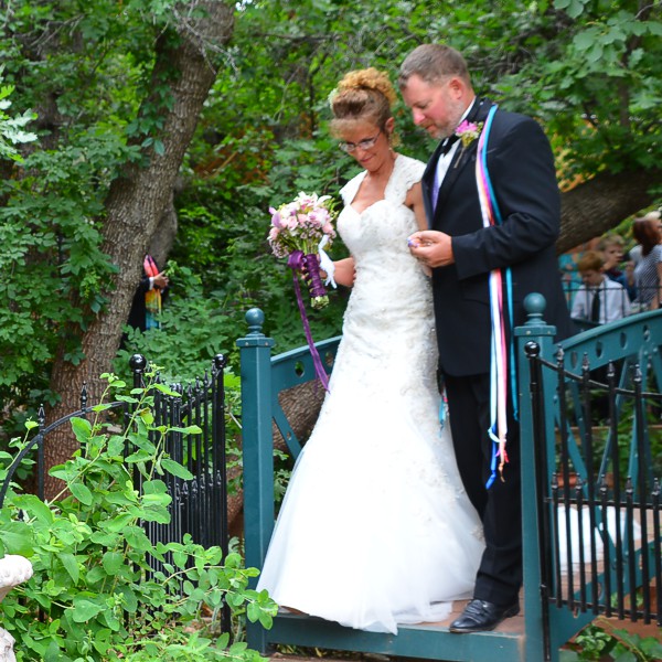 Wedding Ceremony at Pikes Peak, Manitou Springs, Colorado